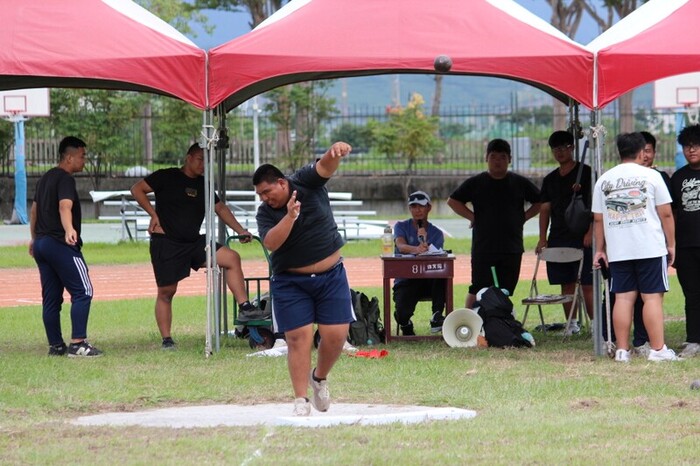 97週年校慶暨運動大會:鉛球-02圖片