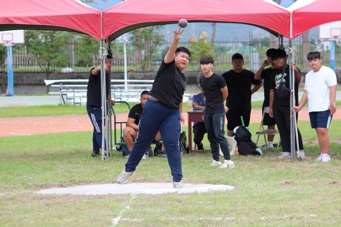 97週年校慶暨運動大會:鉛球-02圖片