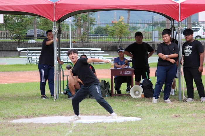 97週年校慶暨運動大會:鉛球-02圖片