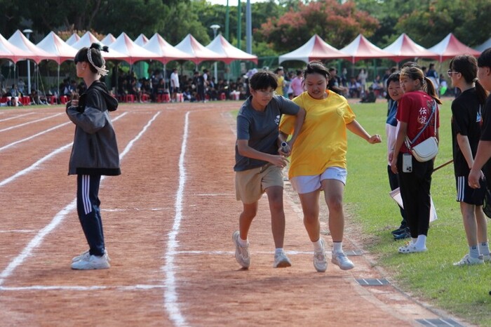 97週年校慶暨運動大會:大隊接力-03圖片