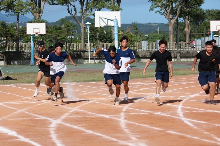 97週年校慶暨運動大會:大隊接力-03圖片