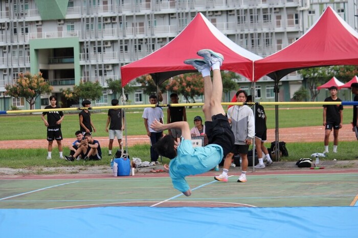 97週年校慶暨運動大會:跳高-01圖片