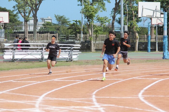 97週年校慶暨運動大會:200M圖片