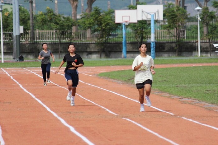 97週年校慶暨運動大會:200M圖片