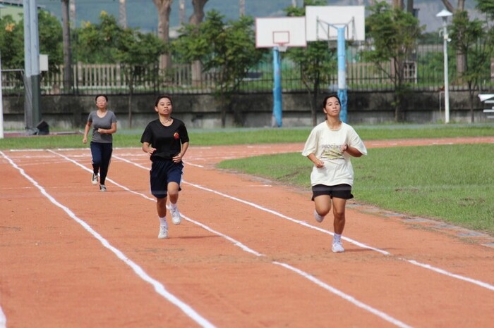 97週年校慶暨運動大會:200M圖片