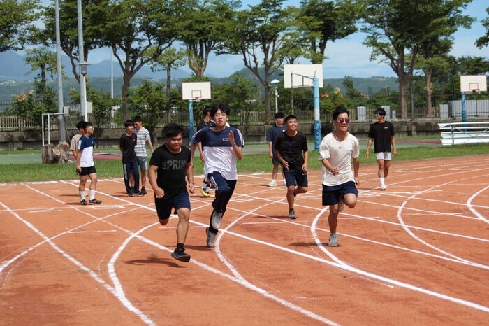 97週年校慶暨運動大會:100M-02圖片