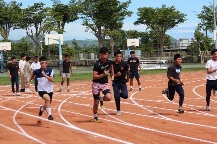 97週年校慶暨運動大會:100M-02圖片