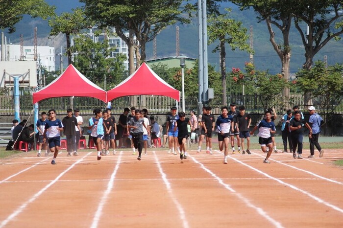 97週年校慶暨運動大會:100M-02圖片