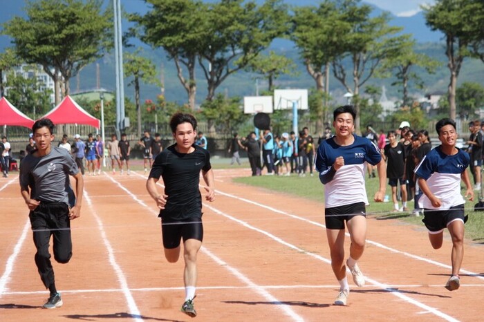 97週年校慶暨運動大會:100M-02圖片