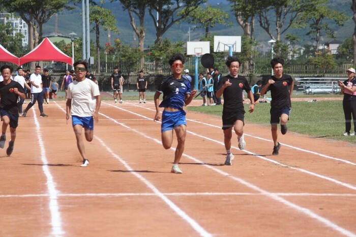 97週年校慶暨運動大會:100M-02圖片